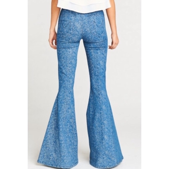 Mumu Berkeley Bells in Waterfall Paisley - Picture 3 of 7